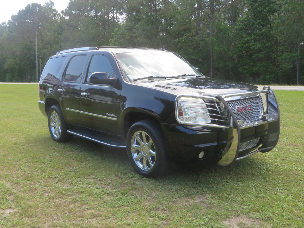 2010 GMC Yukon Image 4
