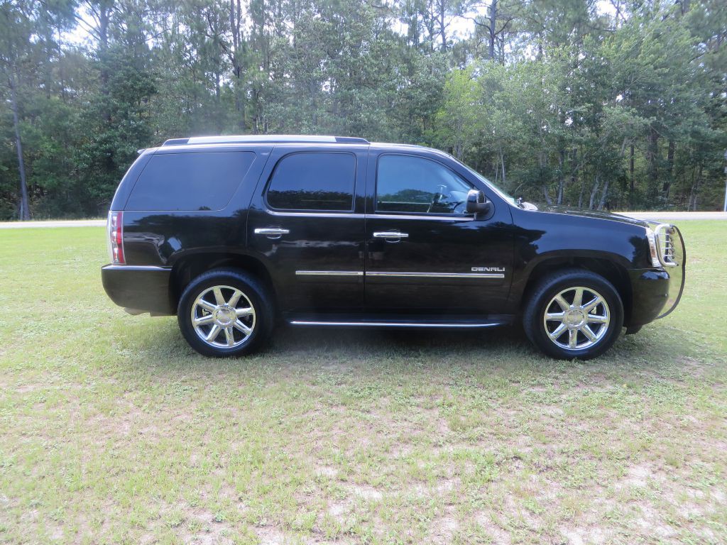 2010 GMC Yukon Image 5