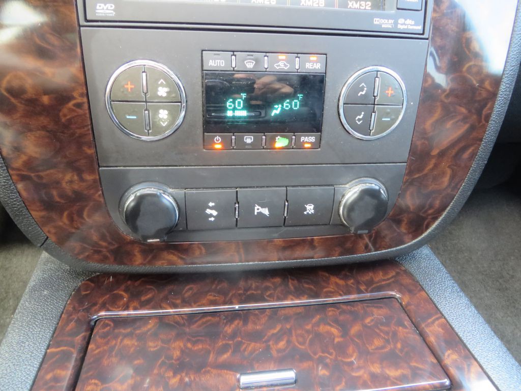 2010 GMC Yukon Image 21