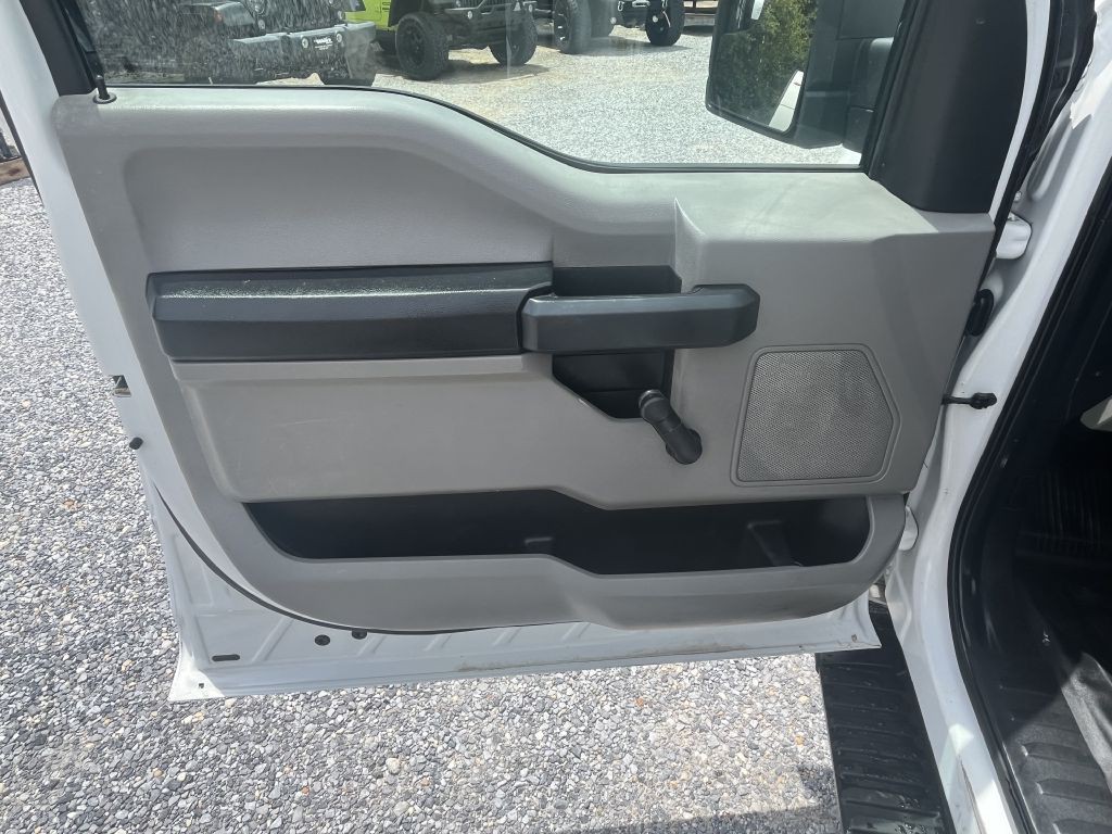 2016 Ford F-150 Image 12