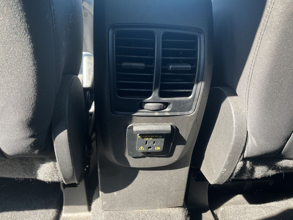 2013 Ford C-Max Image 24