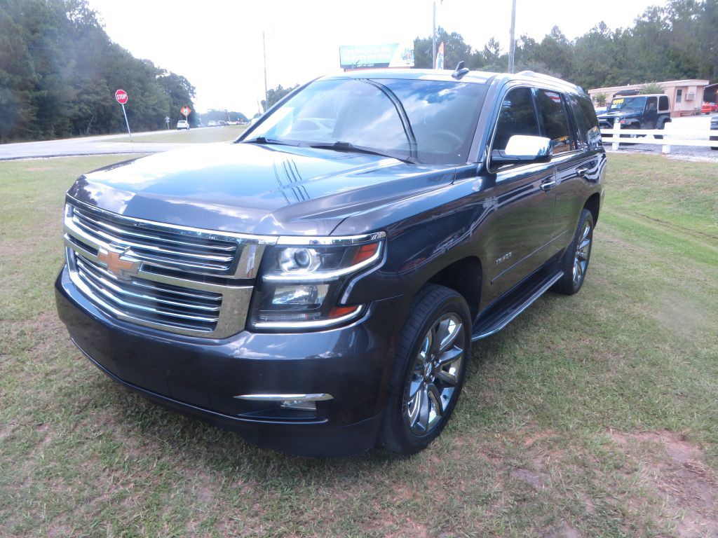 2017 Chevrolet Tahoe Image 2