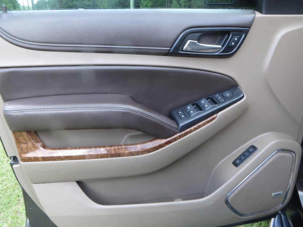 2017 Chevrolet Tahoe Image 11