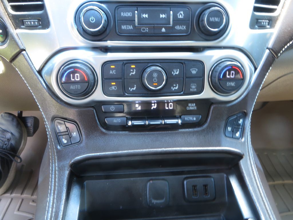 2017 Chevrolet Tahoe Image 21