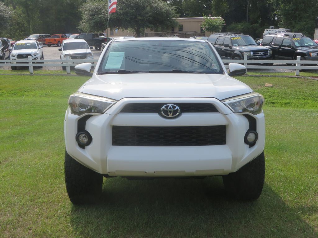 2015 Toyota 4Runner Image 3