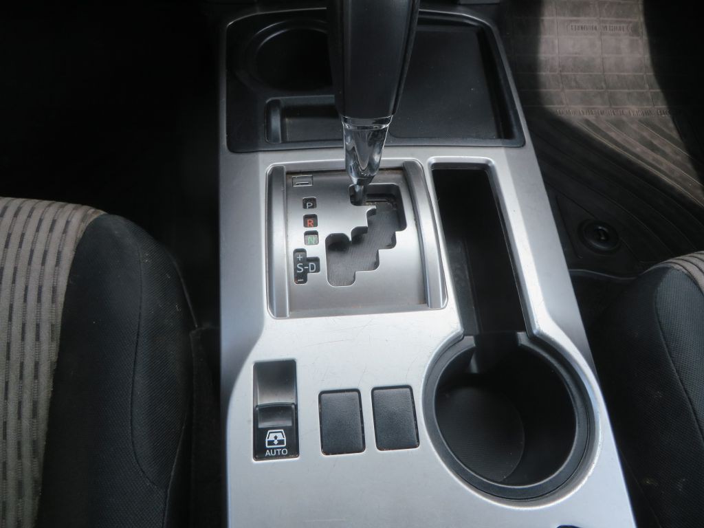 2015 Toyota 4Runner Image 19