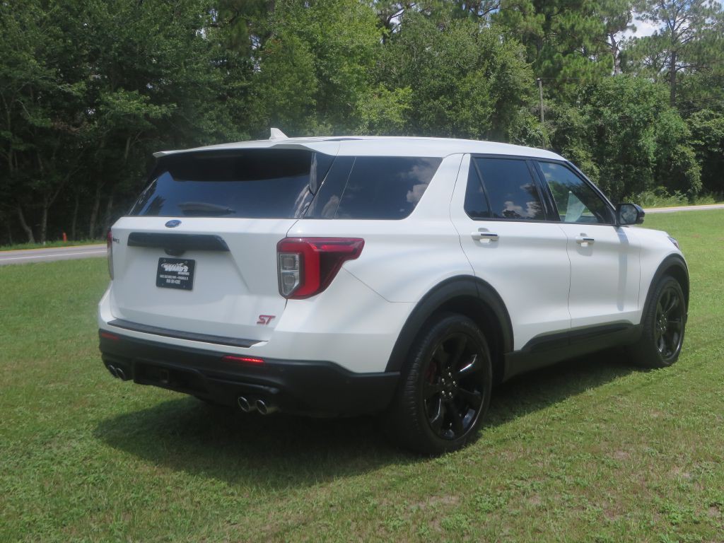 2021 Ford Explorer Image 6