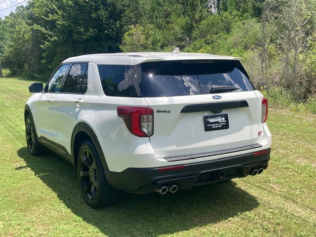 2021 Ford Explorer Image 8