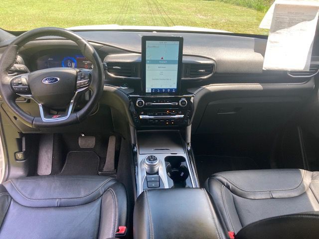 2021 Ford Explorer Image 12