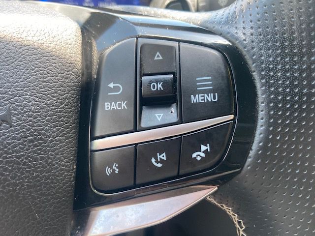 2021 Ford Explorer Image 15