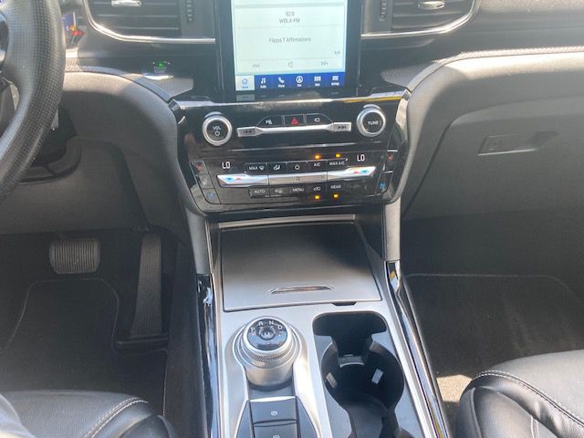 2021 Ford Explorer Image 18
