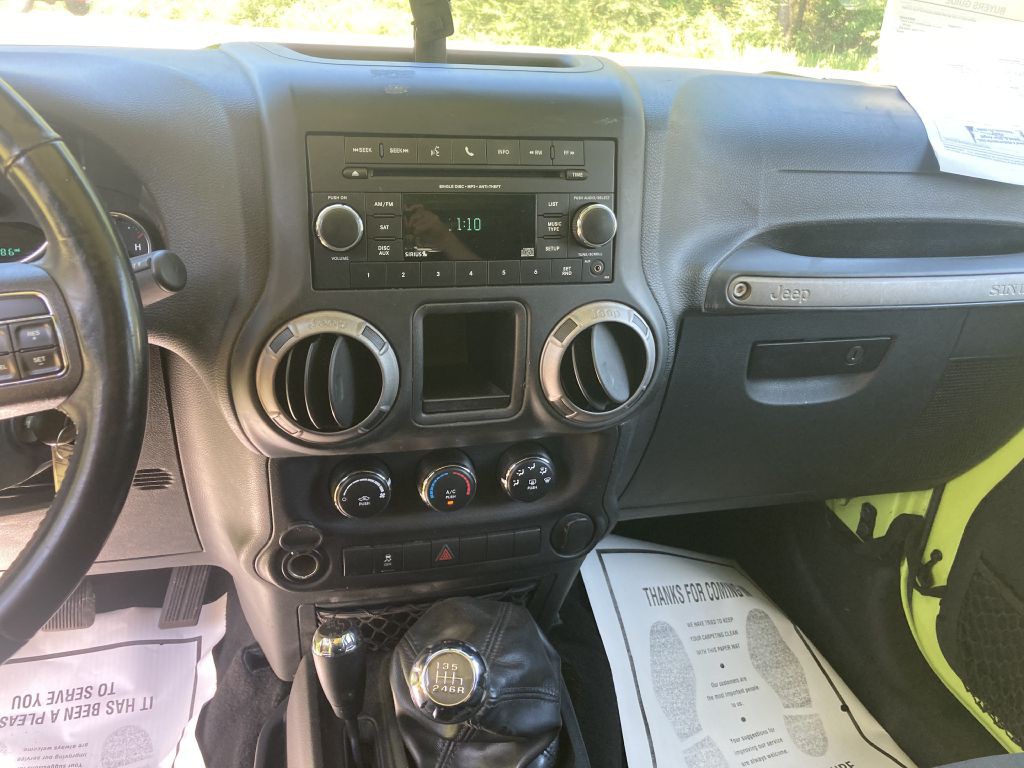 2016 Jeep Wrangler Unlimited Image 18