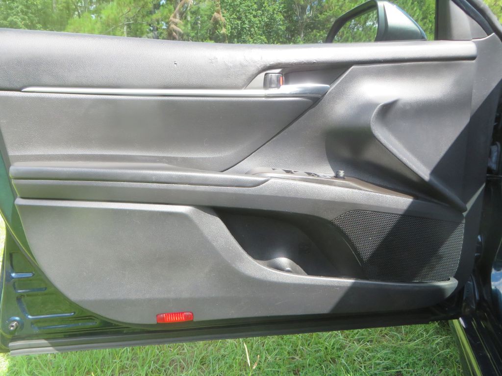 2021 Toyota Camry Image 11