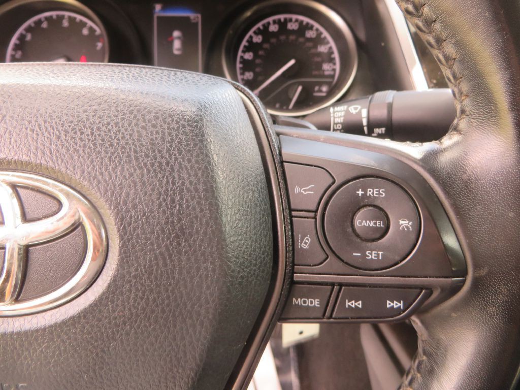 2021 Toyota Camry Image 15