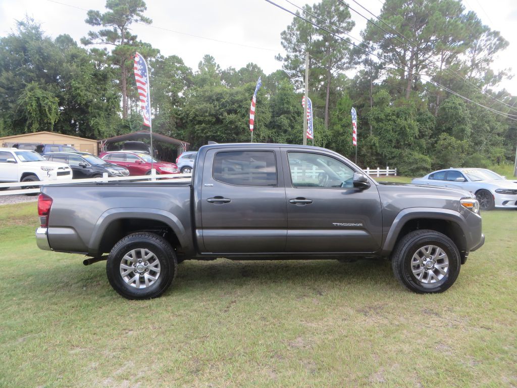 2018 Toyota Tacoma Image 5