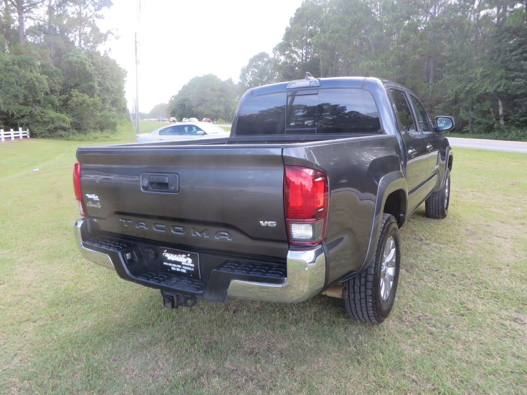 2018 Toyota Tacoma Image 6