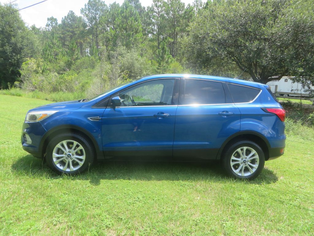 2019 Ford Escape Image 1