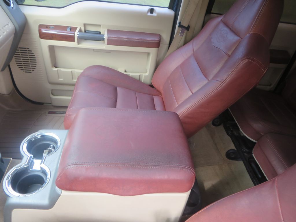 2008 Ford F-250 Image 25