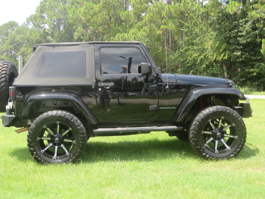 2013 Jeep Wrangler Image 5