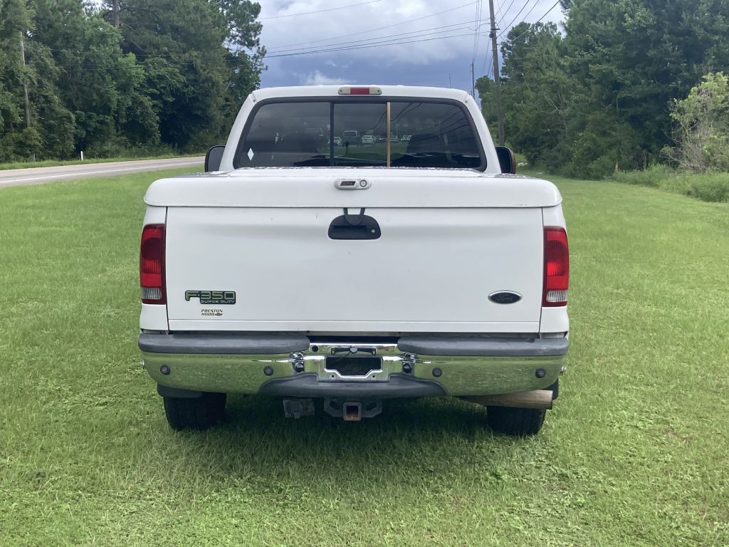 2004 Ford F-350 Image 7