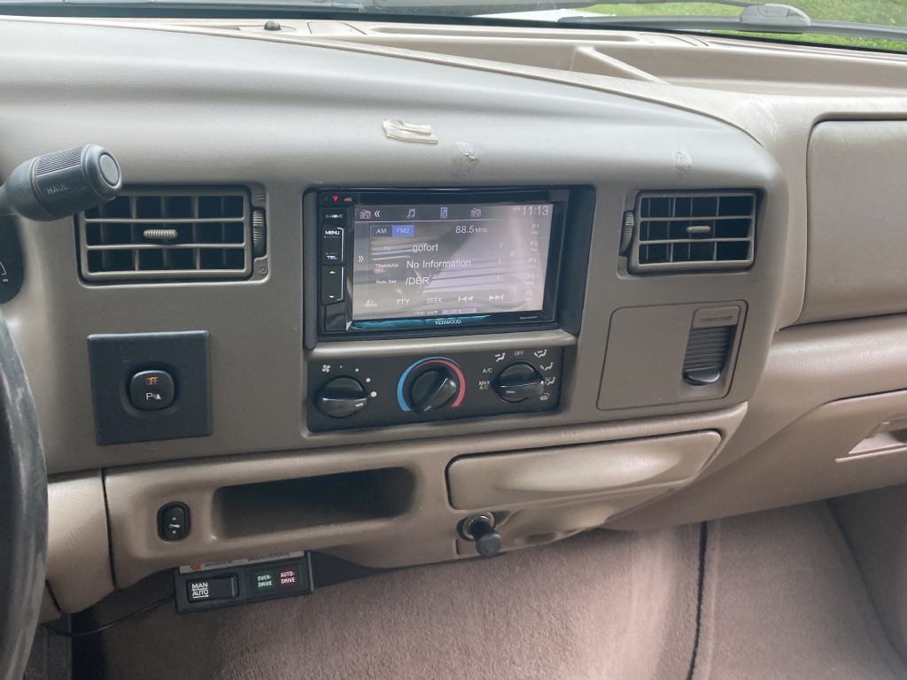 2004 Ford F-350 Image 20