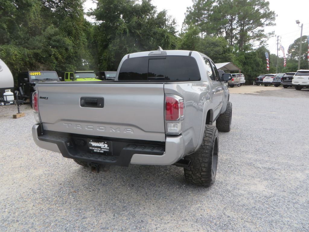 2020 Toyota Tacoma Image 6