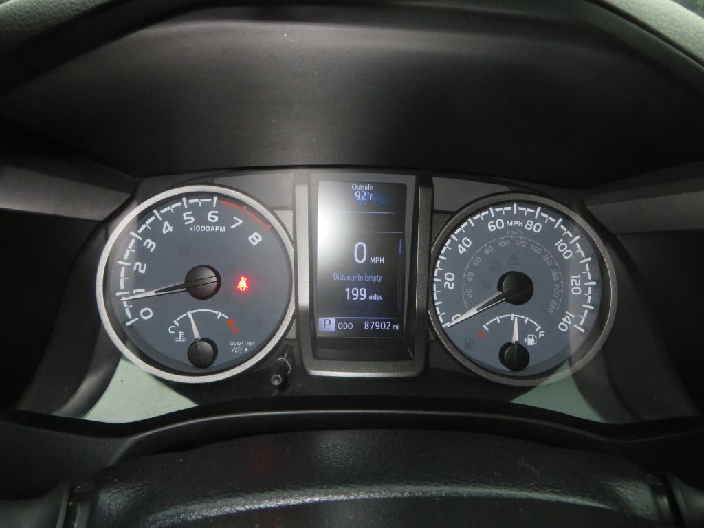 2020 Toyota Tacoma Image 13