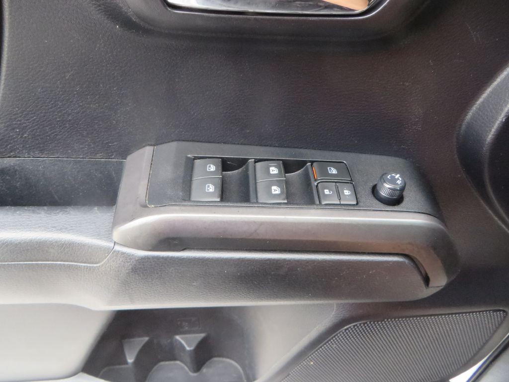 2020 Toyota Tacoma Image 23
