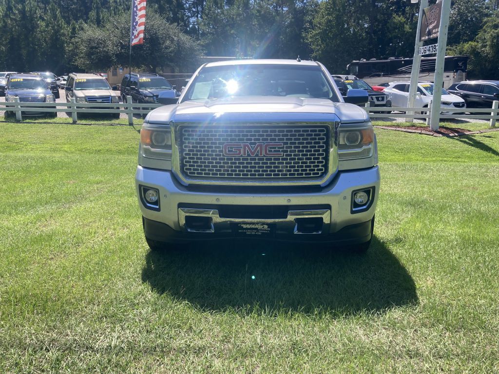 2015 GMC Sierra Image 3