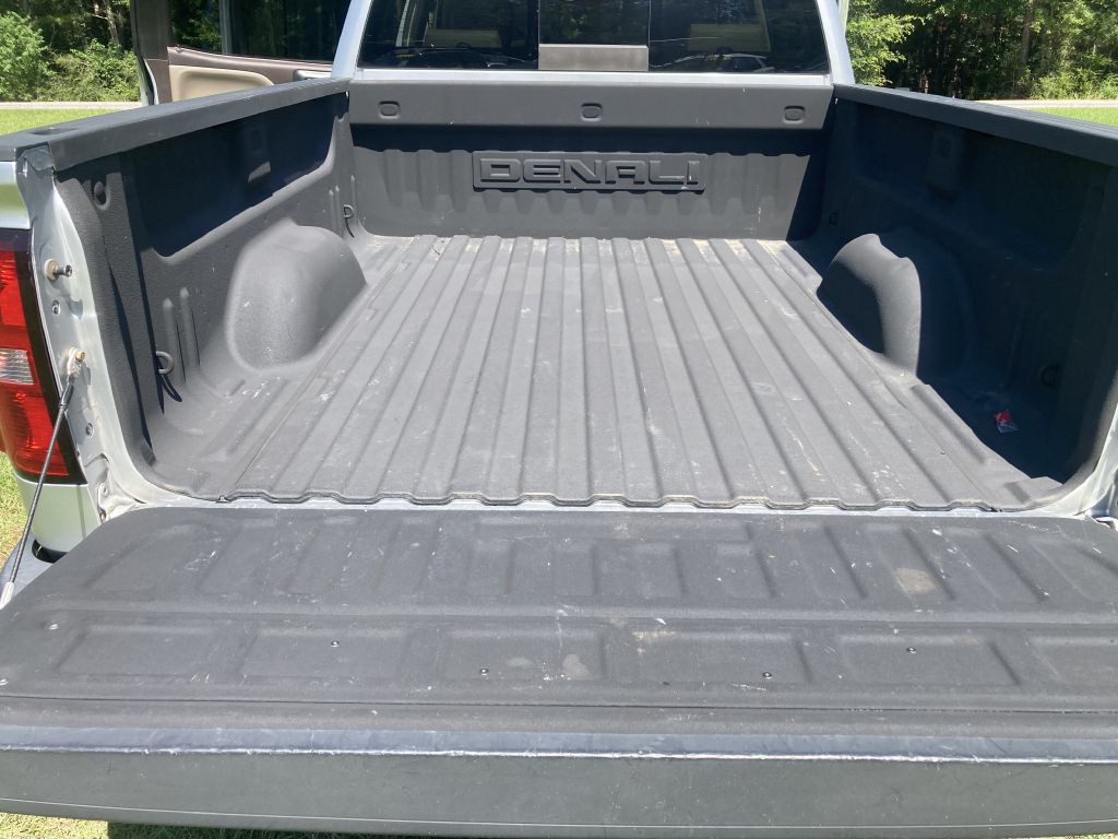 2015 GMC Sierra Image 9