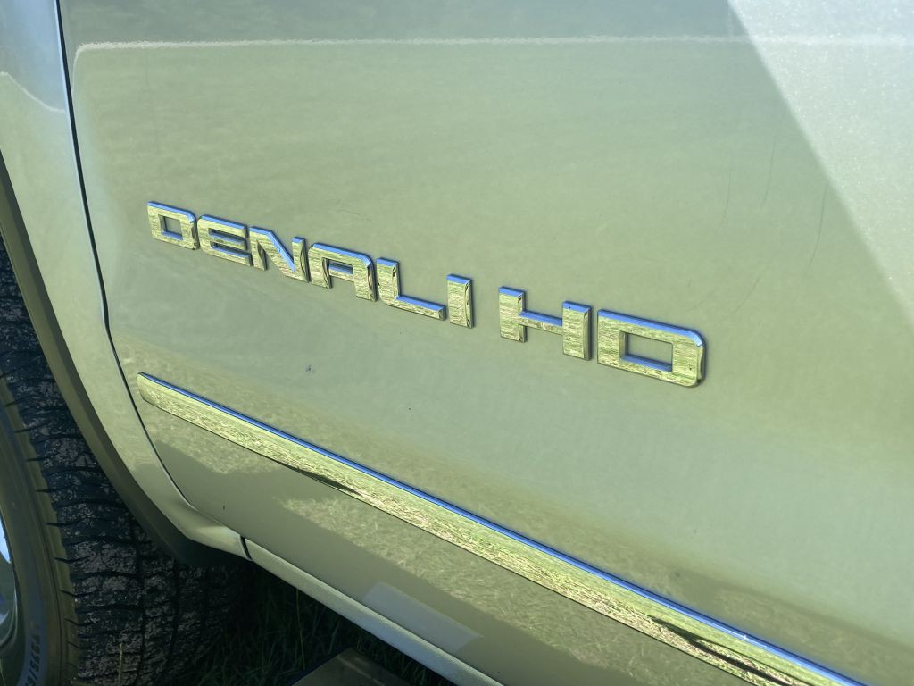 2015 GMC Sierra Image 10