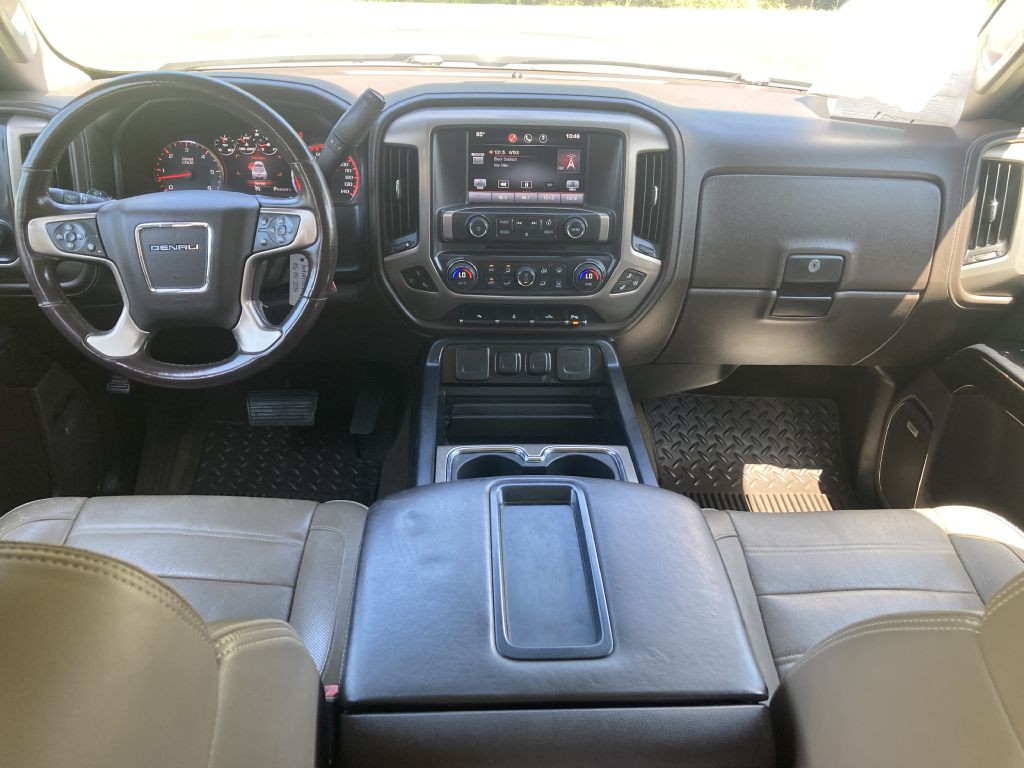 2015 GMC Sierra Image 16