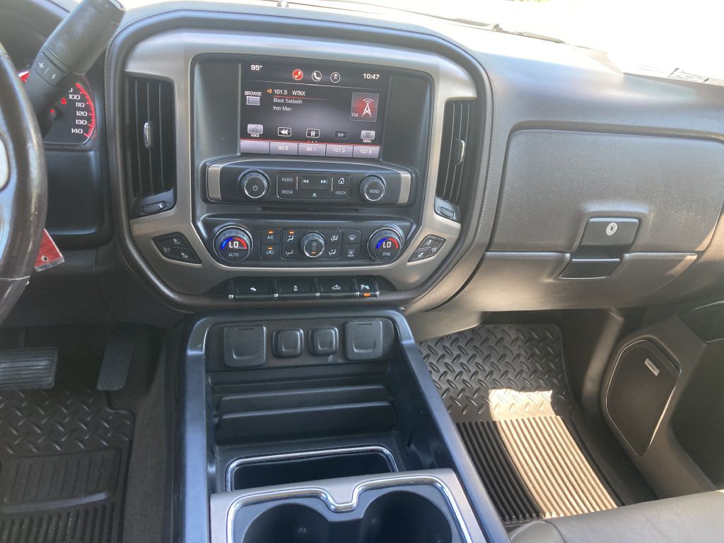 2015 GMC Sierra Image 23