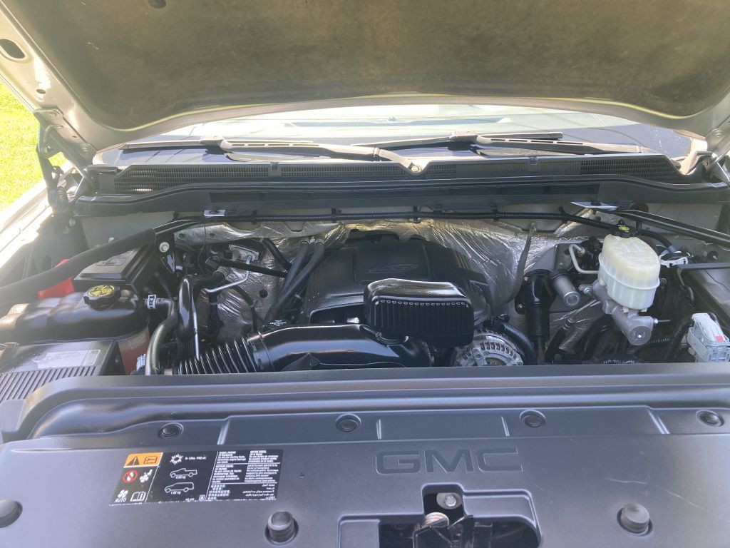 2015 GMC Sierra Image 32
