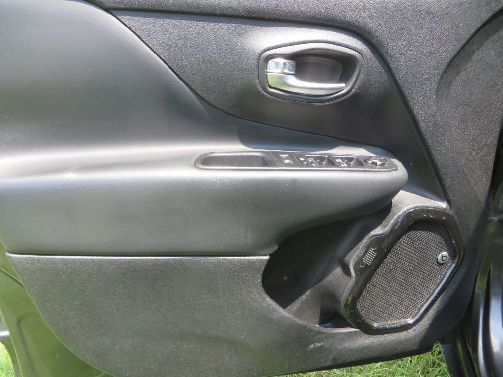 2018 Jeep Renegade Image 10