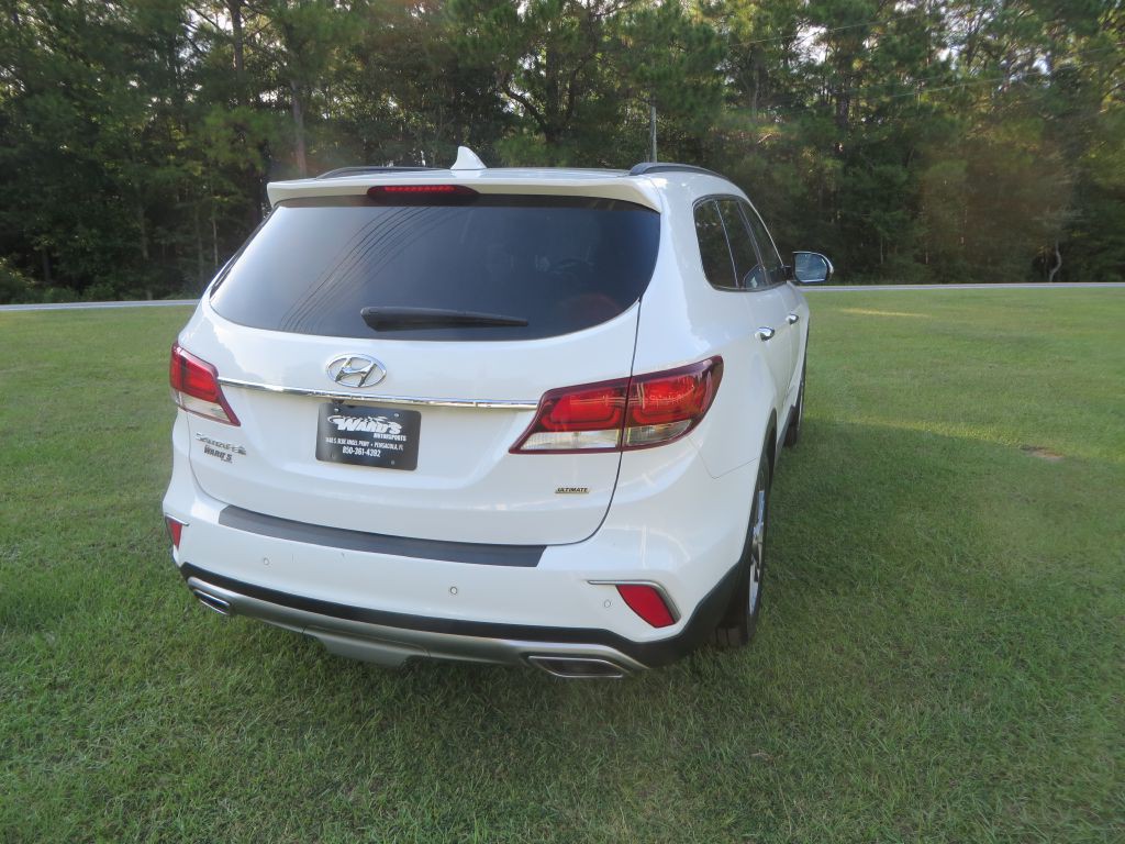 2018 Hyundai Santa Fe Image 6