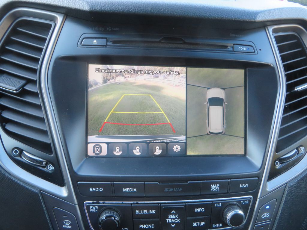 2018 Hyundai Santa Fe Image 19