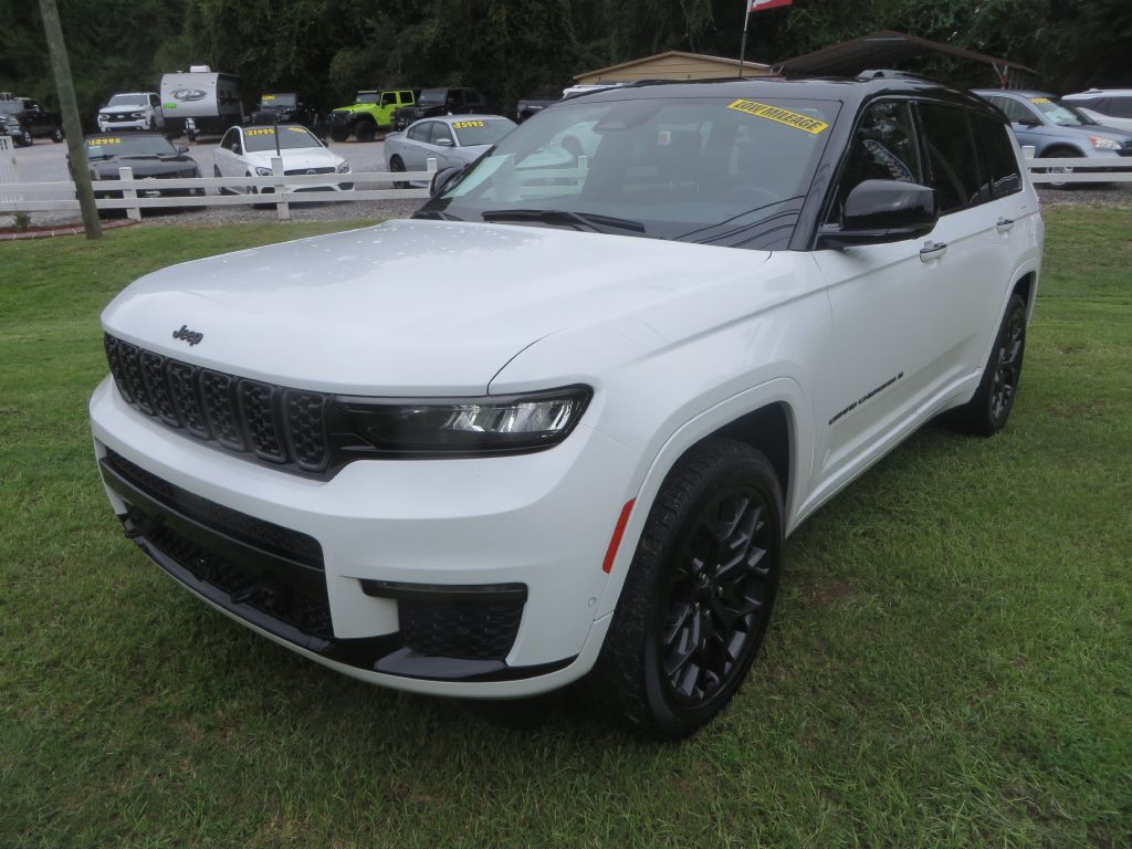 2023 Jeep Grand Cherokee Image 2