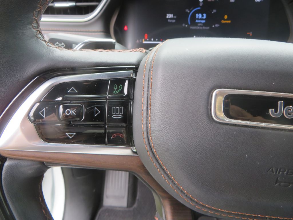 2023 Jeep Grand Cherokee Image 16