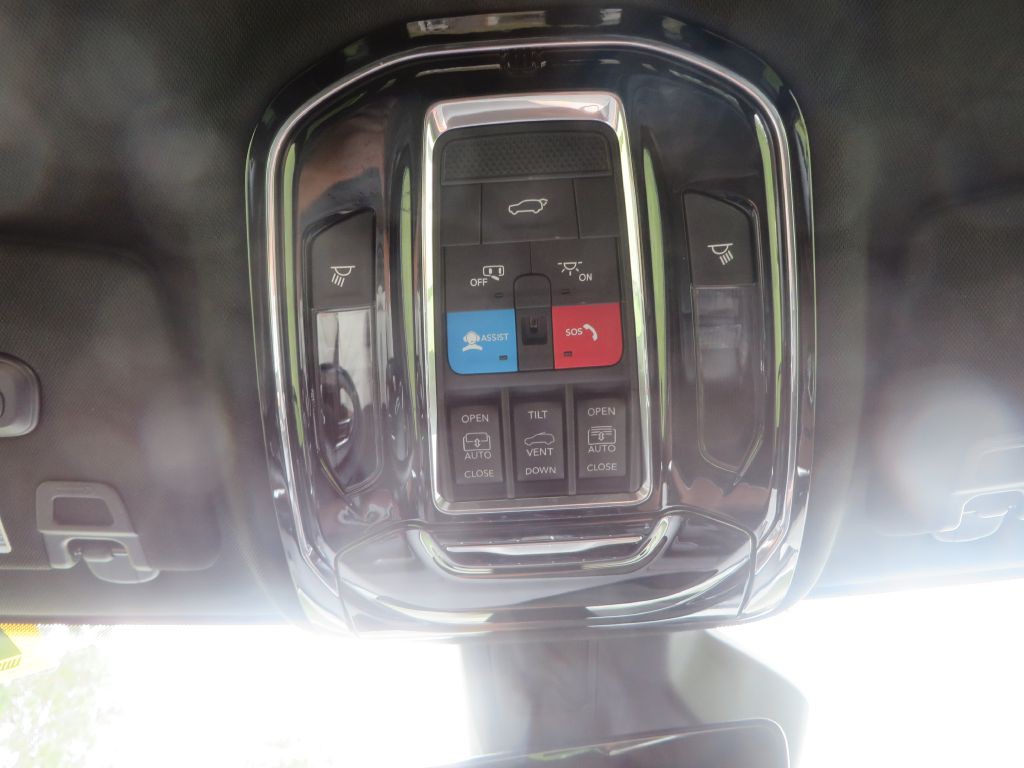 2023 Jeep Grand Cherokee Image 23