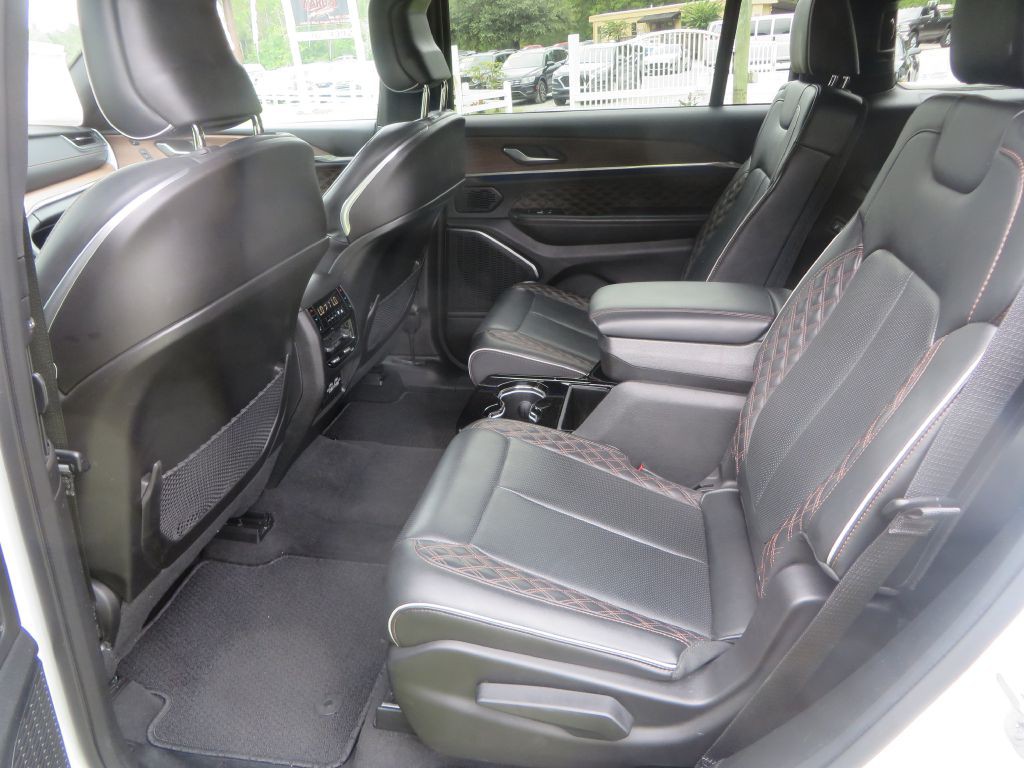 2023 Jeep Grand Cherokee Image 26