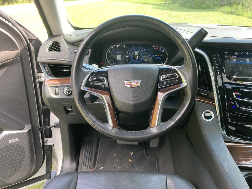2019 Cadillac Escalade Image 15