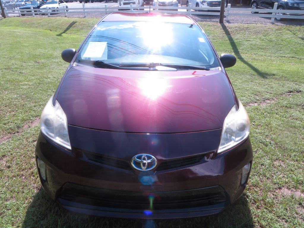 2013 Toyota Prius Image 3