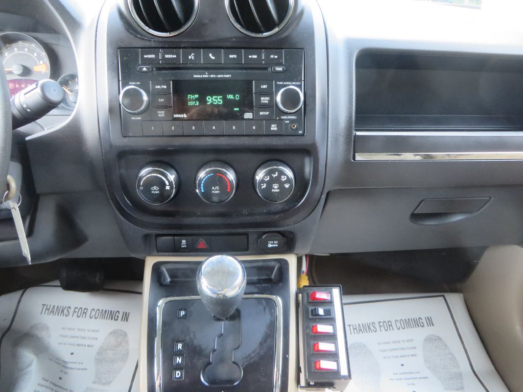 2014 Jeep Patriot Image 16