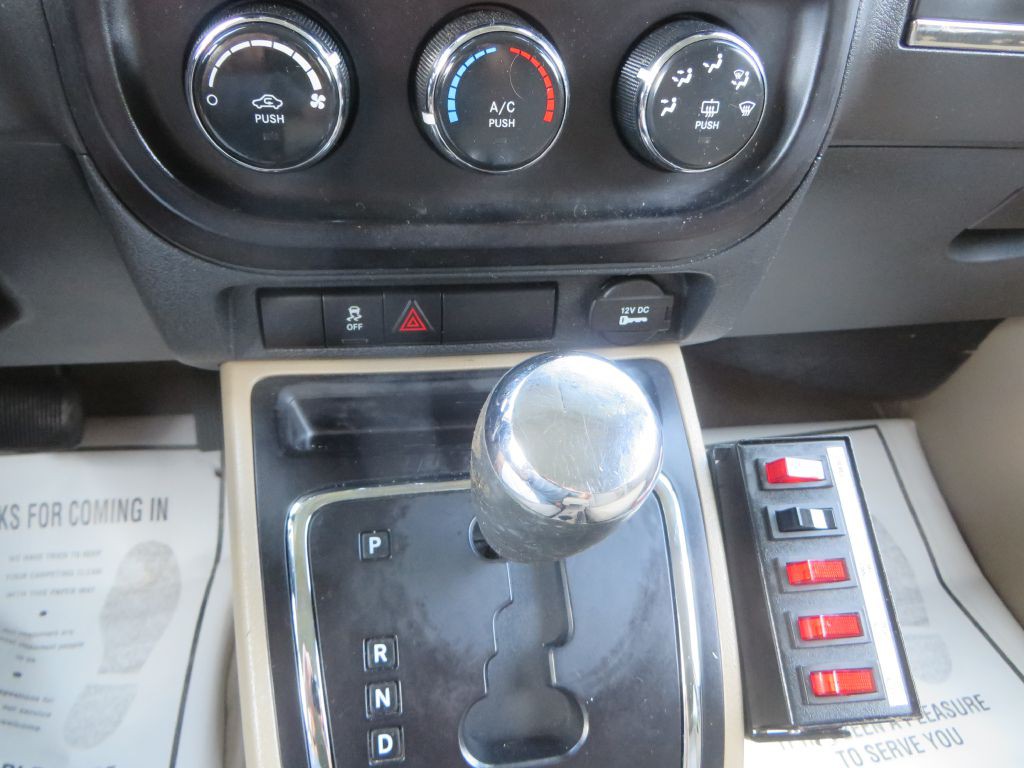 2014 Jeep Patriot Image 18