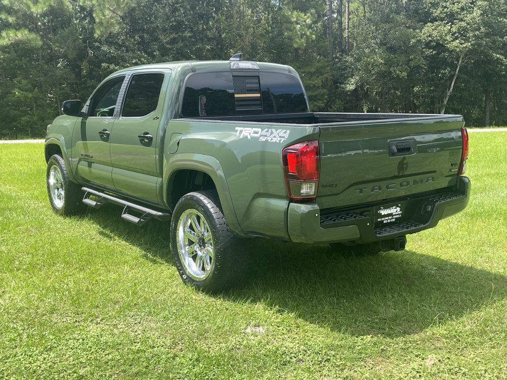 2021 Toyota Tacoma Image 8