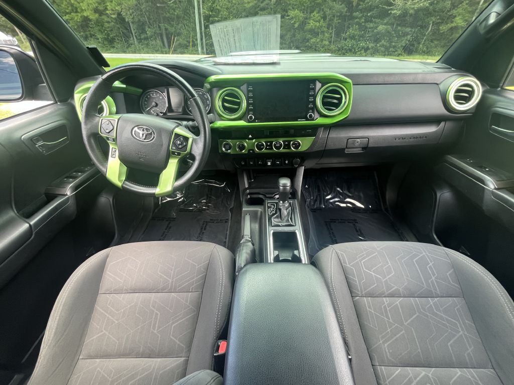 2021 Toyota Tacoma Image 15