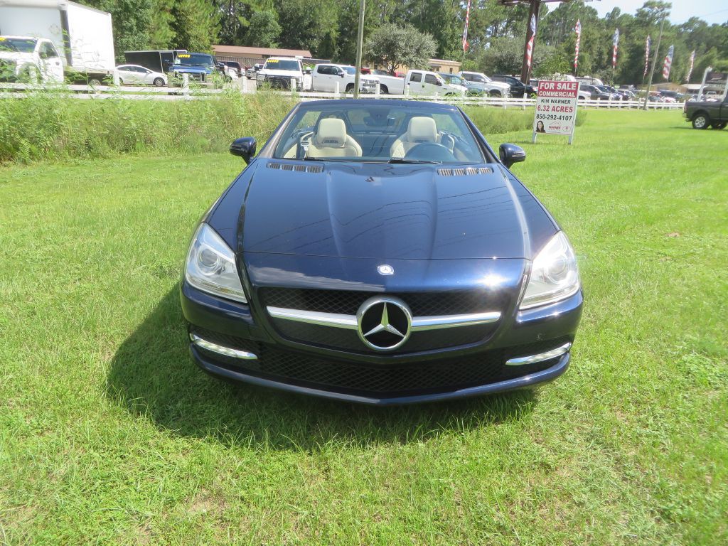 2015 Mercedes-Benz SLK-Class Image 3