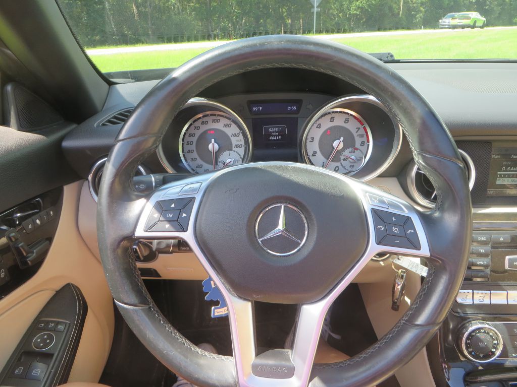 2015 Mercedes-Benz SLK-Class Image 11