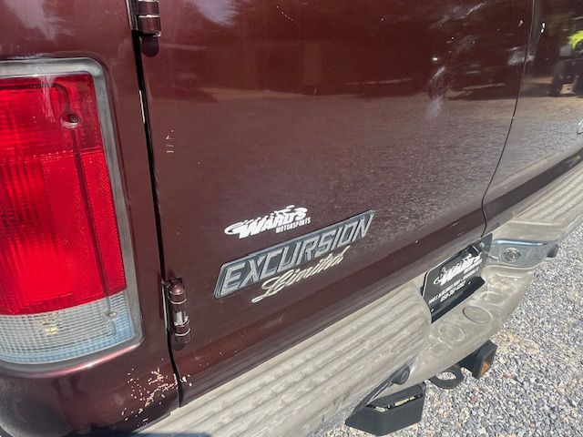 2001 Ford Excursion Image 9